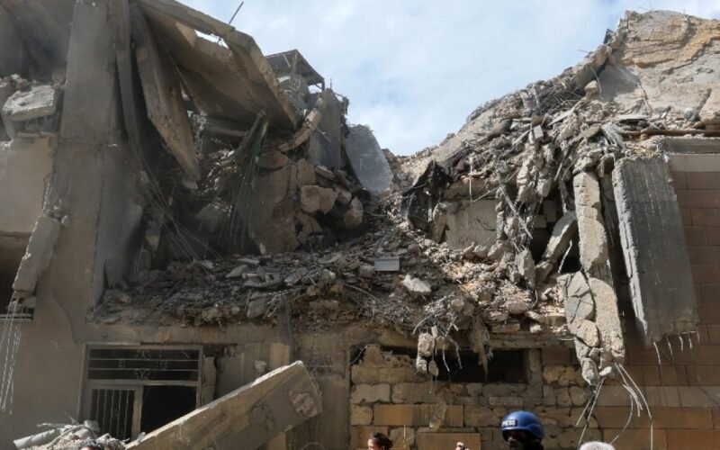 Irán condiciona diálogo EEUU; Teherán controla paso Ormuz