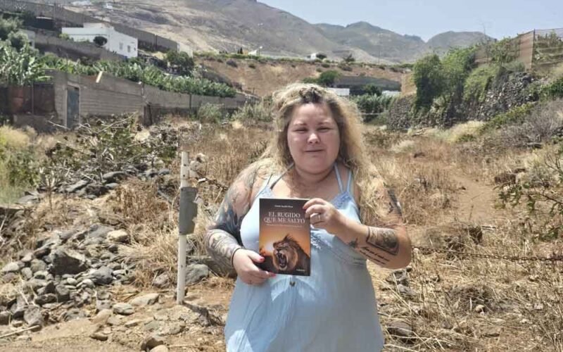 CARMEN SARABIA PÉREZ EXPLORA EL DOLOR Y LA ESPERANZA A TRAVÉS DE LA NATURALEZA EN SU LIBRO ‘EL RUGIDO QUE ME SALVÓ’