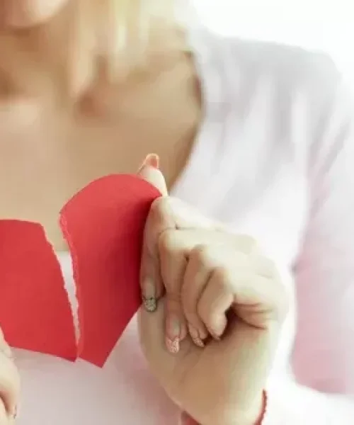 ¿Sufres de mal de amores? Estos consejos pueden ayudarte a salir adelante